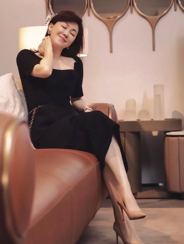 你的氣質(zhì)是高級還是一般 4個細(xì)節(jié)一看就知道，光靠錢裝不出來（你的氣質(zhì)是高級還是一般）(5)