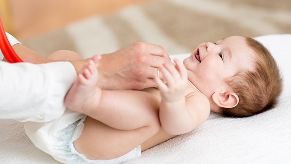 幼兒如何做好家庭教育？家庭教育父母應(yīng)做好示范