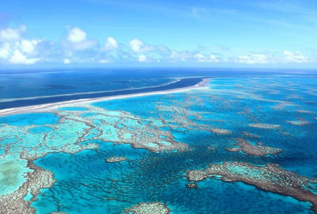 十大輕松又賺錢的職業(yè) 吃吃喝喝就能月入上萬，你羨慕了嗎