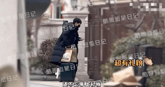 八卦媒體爆料胡夏有2個孩子 胡夏工作室發(fā)文辟謠：“假！? ?” ???