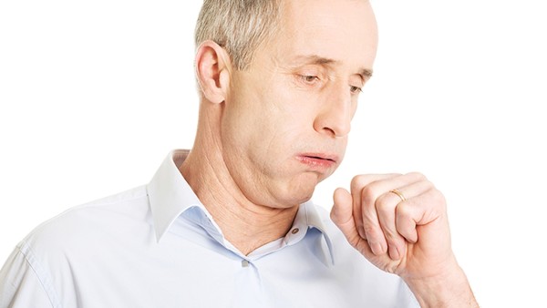 喉嚨痛了兩個禮拜沒有咳嗽