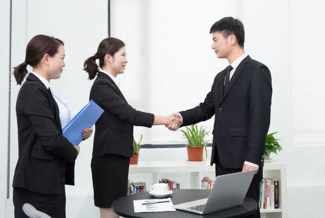 35歲改行的5個職業(yè) 中年轉(zhuǎn)行也很輕松，你選對了嗎