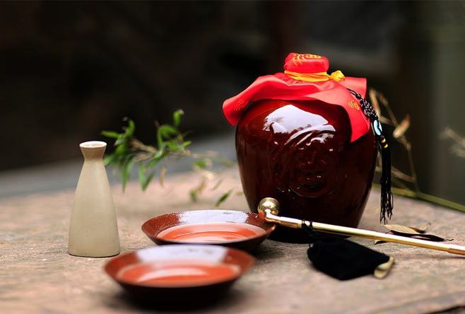 世界五大暴利行業(yè)排行榜 化妝品高居榜首，網(wǎng)絡(luò)游戲收益超高