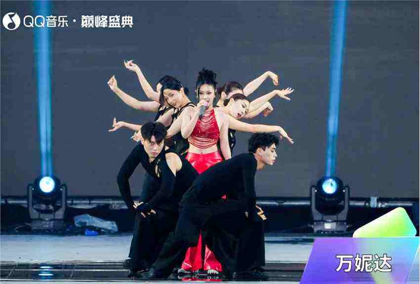 QQ音樂巔峰盛典唱響年輕聲浪，圓滿收官