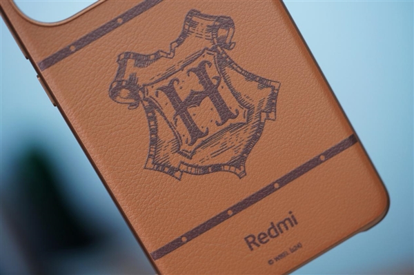 神秘感十足！Redmi Turbo 3哈利波特聯(lián)名款禮盒圖賞