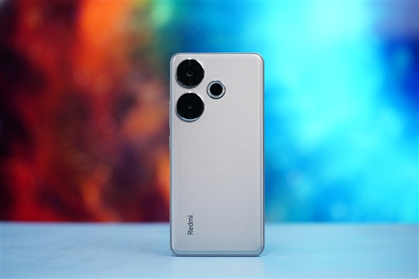 中端機(jī)首次用上驍龍8s Gen 3！Redmi Turbo 3圖賞