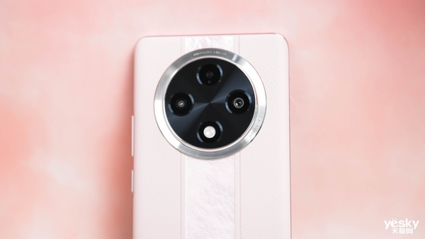 全球唯一一款滿(mǎn)級(jí)防水手機(jī)！OPPO A3 Pro上手
