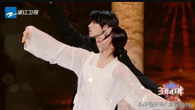 仙俠《王牌》華晨宇古裝扮相顏值爆表，宋亞軒狀態(tài)讓人擔(dān)心（仙俠王牌華晨宇古裝扮相顏值爆表）(6)