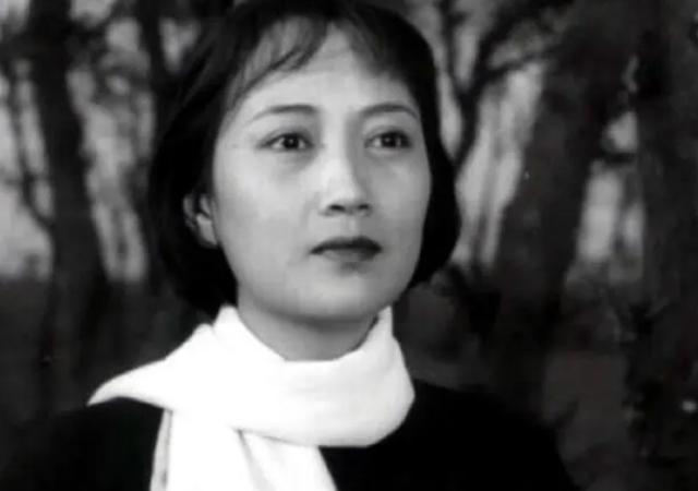 王曉棠 上世紀(jì)家喻戶曉的女將軍，60后們的女神，如今卻少有人知（上世紀(jì)家喻戶曉的女將軍）(6)