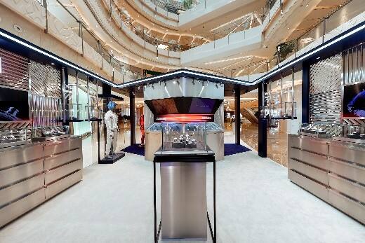 TAG HEUER 泰格豪雅開啟“追夢前行，競逐不止”先鋒限時展詮釋精準計時魅力與澎湃賽車激情的共鳴