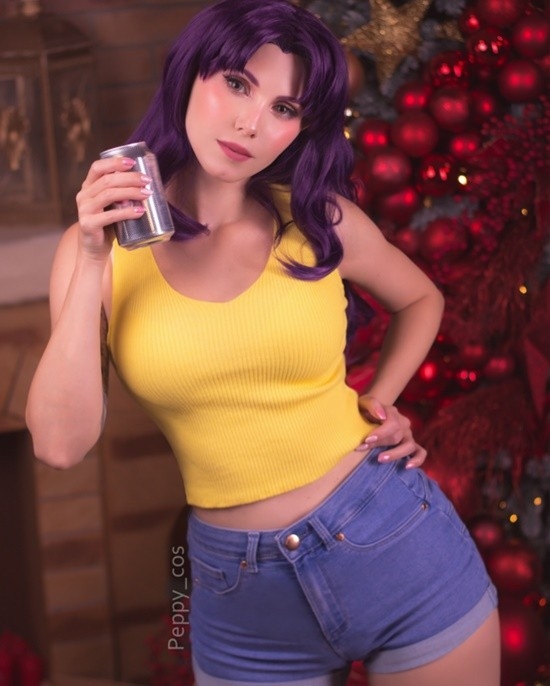 亞美尼亞小姐姐COS《龍珠》18號：成熟人妻身材火辣