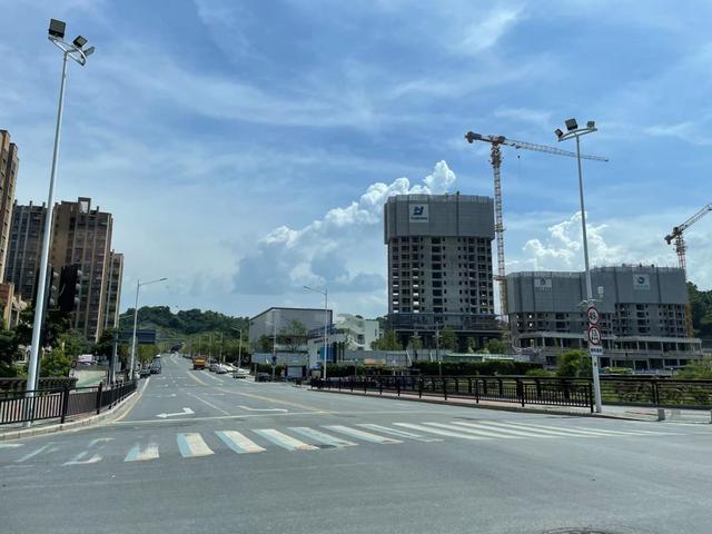 廣州黃埔長嶺居新盤哪來的自信 地價8千 ，房價6萬（廣州黃埔長嶺居新盤哪來的自信）(11)