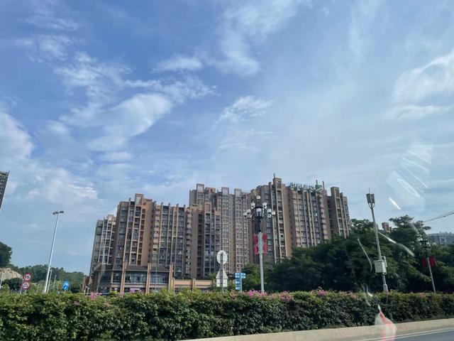 廣州黃埔長嶺居新盤哪來的自信 地價8千 ，房價6萬（廣州黃埔長嶺居新盤哪來的自信）(14)