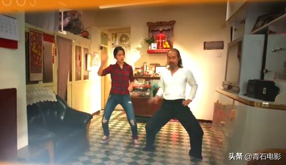 香港串燒片也來了，集結(jié)洪金寶徐克杜琪峰等7人，每人講一個年代（香港串燒片也來了）(13)