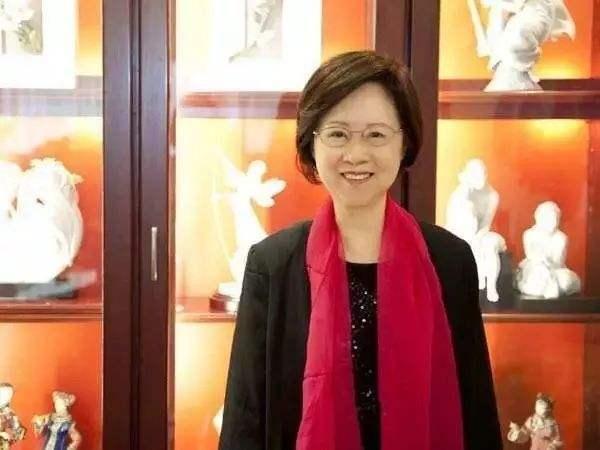 瓊瑤 與詩經(jīng)《木瓜》的不解之緣（與詩經(jīng)木瓜的不解之緣）(7)