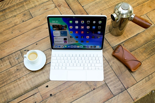 蘋果史上大Air平板！iPad Air 12.9英寸保護(hù)殼上架