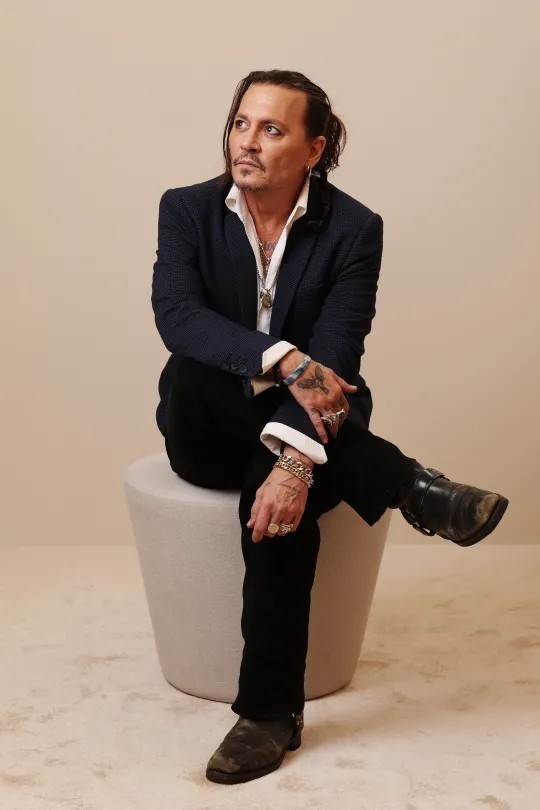 德普狠批好萊塢砸錢拍無新意爛片：觀眾們早已厭倦