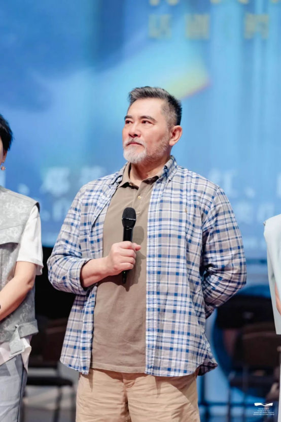 央華戲劇&莫言先生戲劇大作《鱷魚》5月將在蘇州、杭州上演