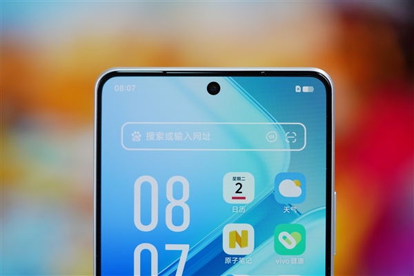 144Hz高刷屏+6000mAh超大電池！iQOO Z9圖賞