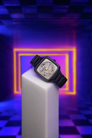 光影中，遇見真我——True Square真我系列森永邦彥合作款腕表璀璨亮相
