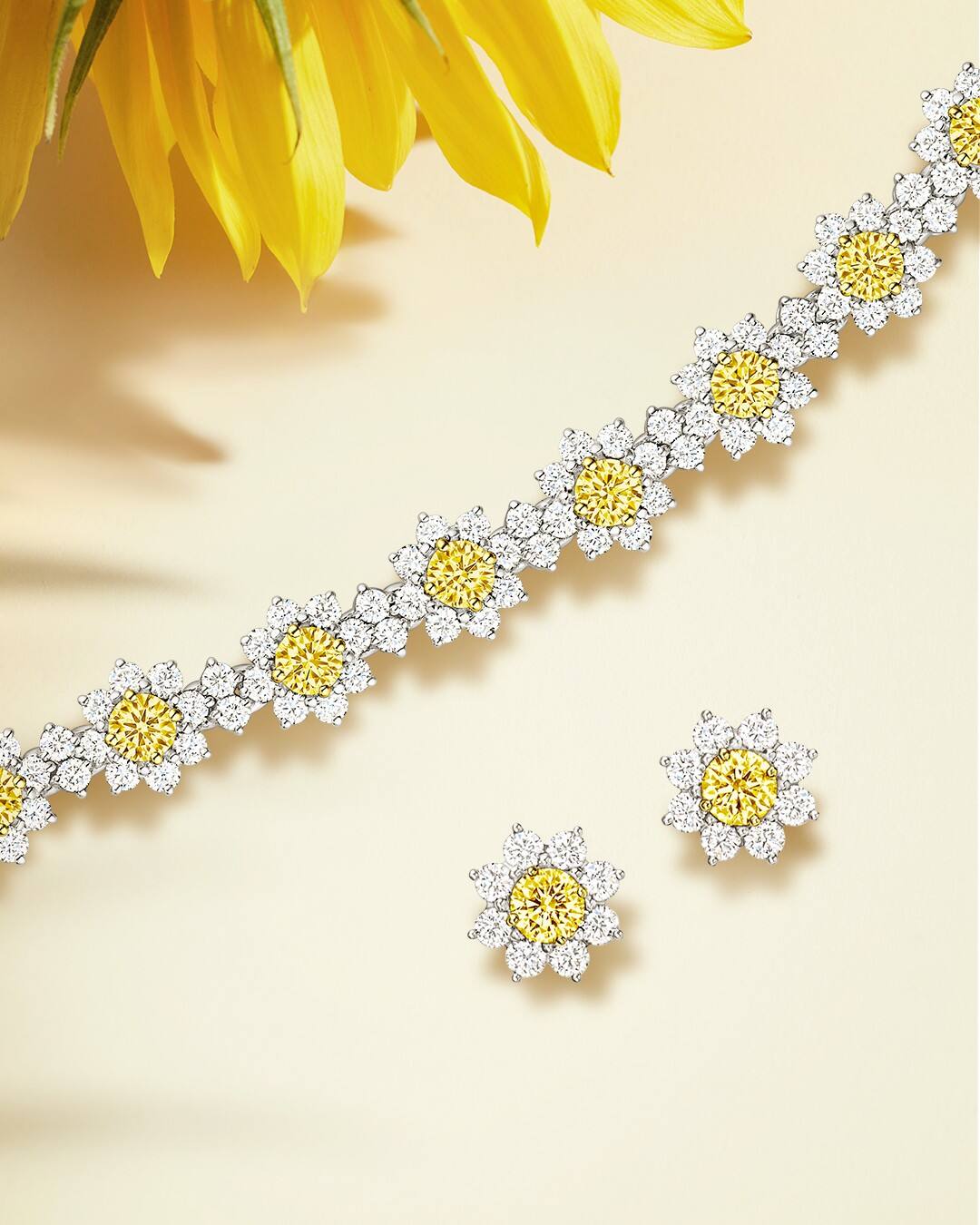 海瑞溫斯頓(Harry Winston)推出2024年Sunflower系列高級珠寶套裝及腕表作品