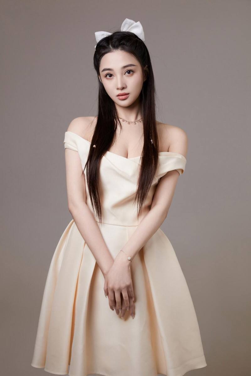 孫嘉璐制片新作開(kāi)機(jī) 集結(jié)“電影級(jí)”班底共鑄精品網(wǎng)劇