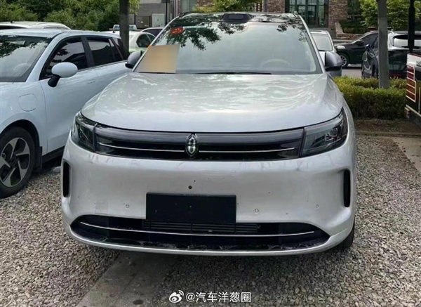 新款問(wèn)界M7、問(wèn)界M8曝光！全新外觀內(nèi)飾升級(jí)受期待