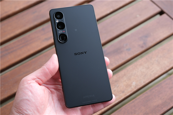 售價過萬！索尼Xperia 1 VI圖賞：無挖孔全面屏 行業(yè)罕見
