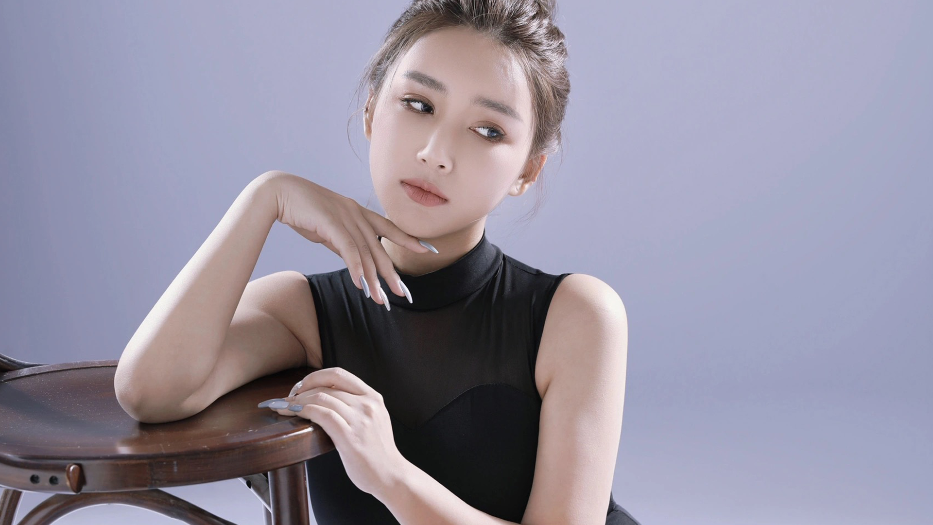 《美女，應(yīng)接不暇》：5月15日，Steam上的美女互動(dòng)與AI技術(shù)結(jié)合新玩法