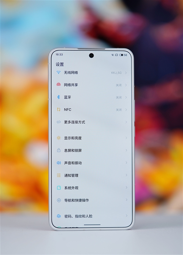 罕見純白面板！魅族21 Note圖賞