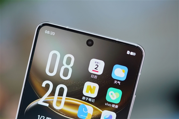 vivo強(qiáng)直屏旗艦！vivo X100s圖賞