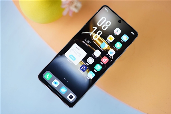 vivo強(qiáng)直屏旗艦！vivo X100s圖賞