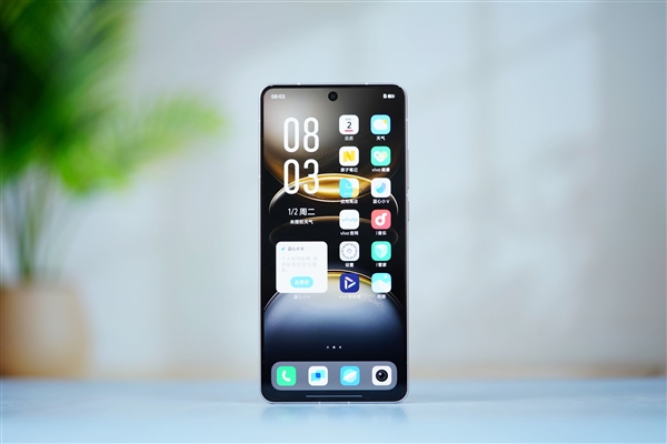 vivo強(qiáng)直屏旗艦！vivo X100s圖賞