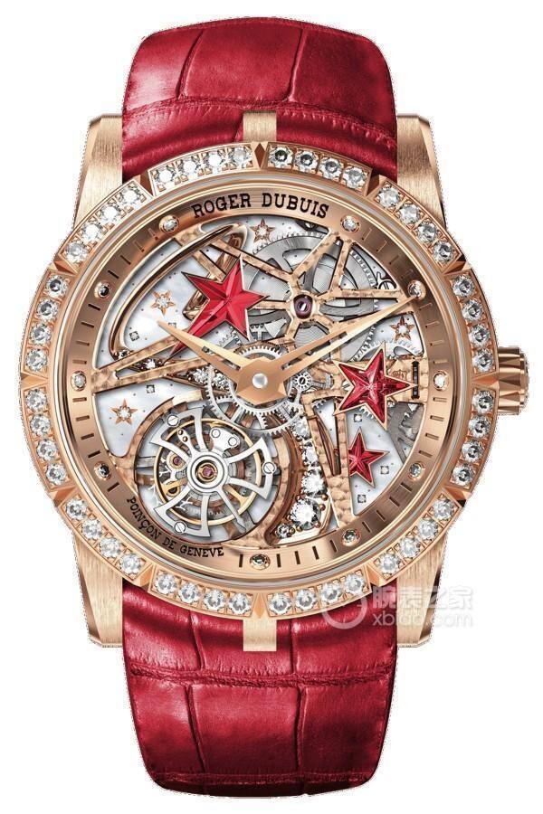 定格熾熱瞬間 羅杰杜彼Roger Dubuis 520甄選非凡摯愛(ài)時(shí)計(jì) 愛(ài)是日月星辰的陪伴，砥礪前行。