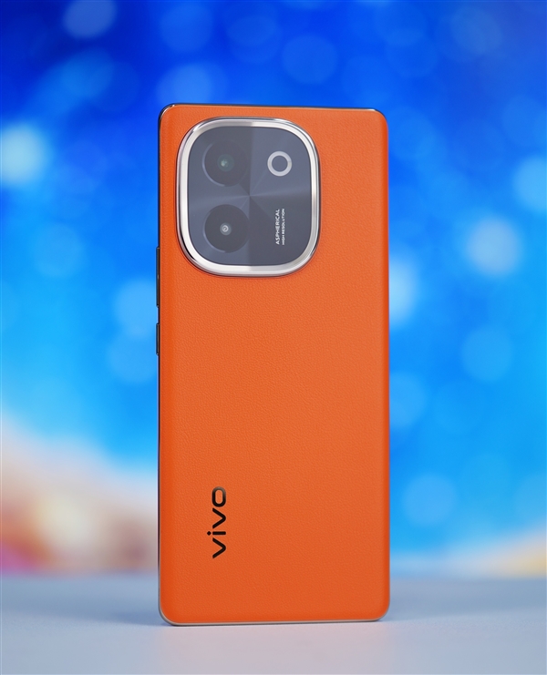 旗艦素皮+6000mAh大電池！vivo Y200圖賞