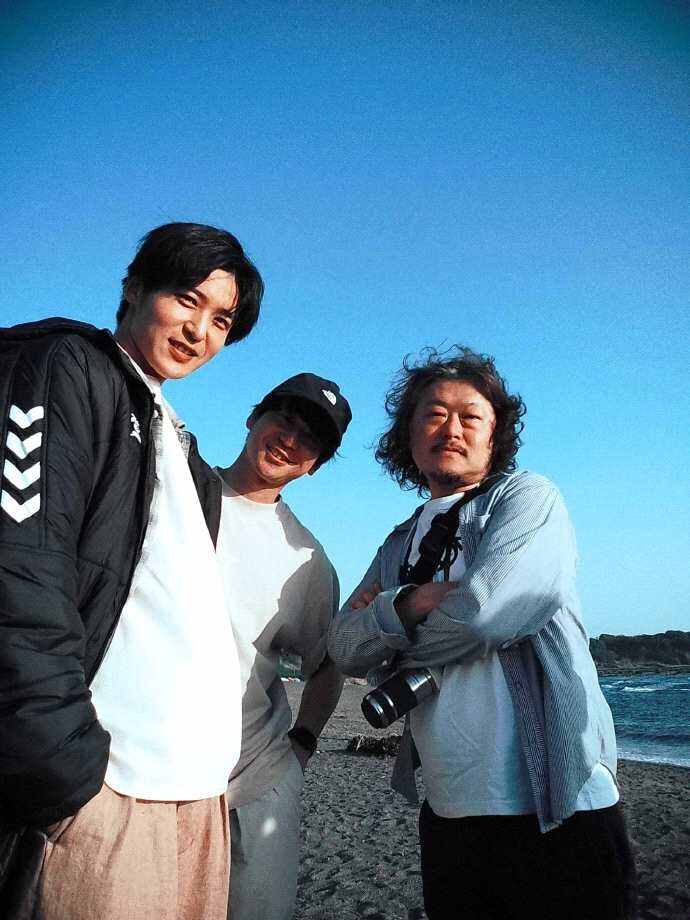 爆款預(yù)定！村花加盟目黑蓮《海的始》再談姐弟戀