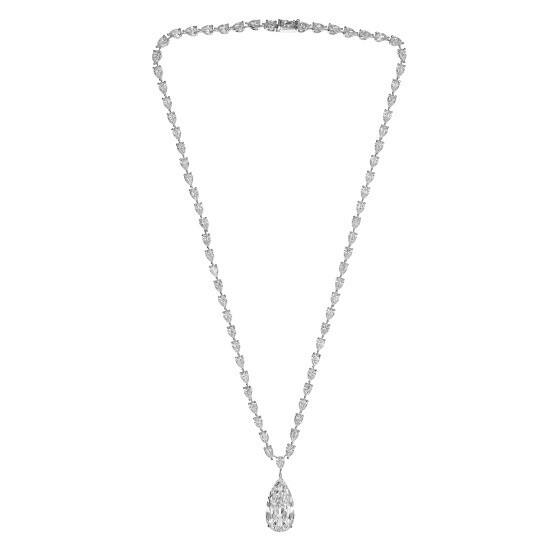 熠熠群星佩戴Chopard蕭邦臻品杰作 亮相第77屆戛納電影節(jié)保羅·施拉德（Paul Schrader）執(zhí)導電影《噢，加拿大》（Oh,Canada）首映禮