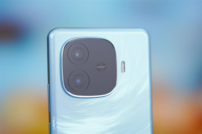 續(xù)航是旗艦機(jī)2倍！ 新一代國民手機(jī)vivo Y200 GT評(píng)測：1499元我強(qiáng)