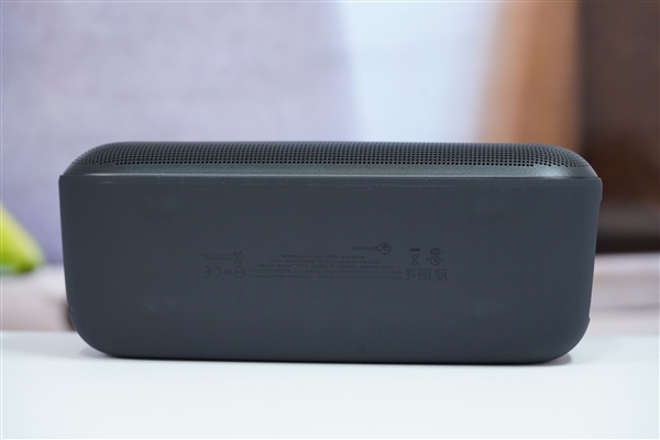 一次充電暢聽20小時(shí)！Bose SoundLink Max手提音箱圖賞