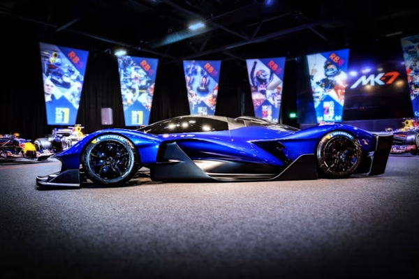 性能比肩F1賽車！紅牛首款超跑RB17亮相：全球僅50臺(tái)已賣光
