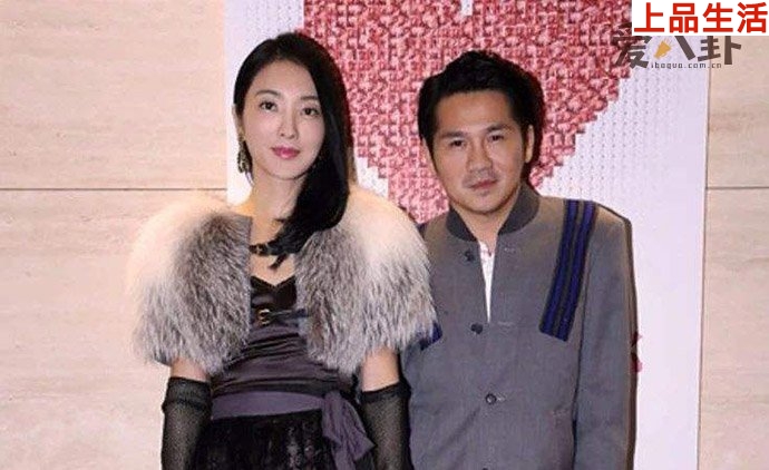 曹格吳速玲照片