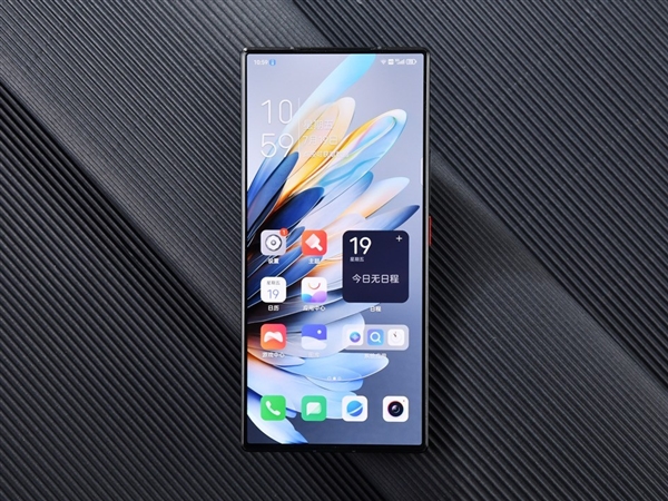 強真全面屏旗艦！努比亞Z60 Ultra領(lǐng)先版上手