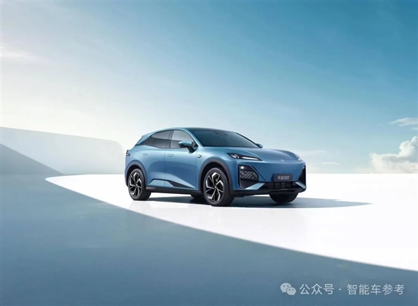 史上便宜華為智駕車！深藍(lán)S07視覺輕松挑戰(zhàn)重慶魔鬼高架
