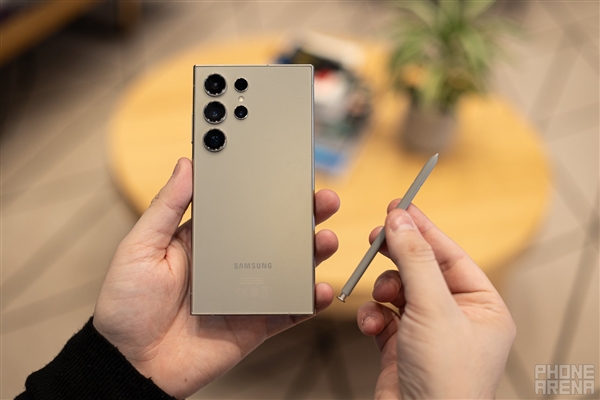 三星高管預(yù)熱Galaxy S25系列：影像、性能和屏幕全是頂配