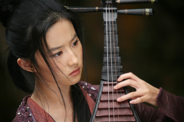 成龍、李連杰、劉亦菲《功夫之王》今日重映：持續(xù)一個(gè)月