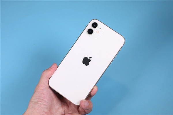印度制造蘋果手機僅一半合格！iPhone16備貨沖刺鄭州富士康高價招工 時薪27元