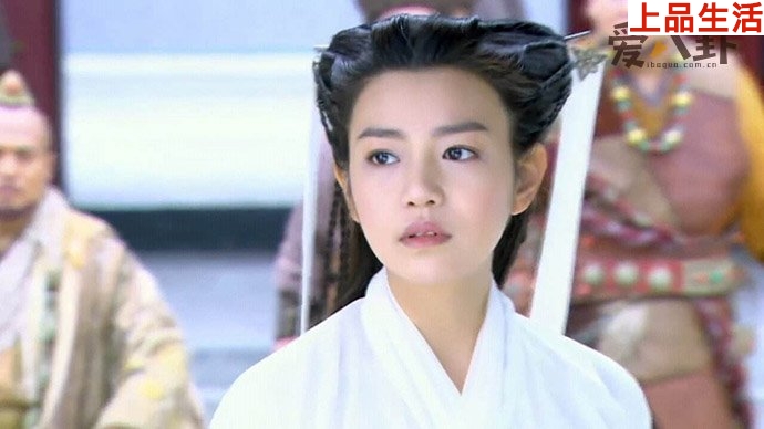 雞腿姑姑與姑娘的評價(jià)為何這么大