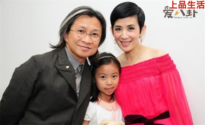 陳可辛、吳君如與女兒陳是知