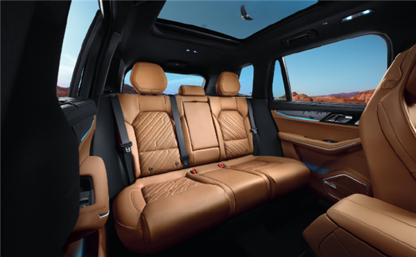 2.0T+48V輕混 領(lǐng)克09四驅(qū)運(yùn)動(dòng)版上市：限時(shí)僅需21.28萬元