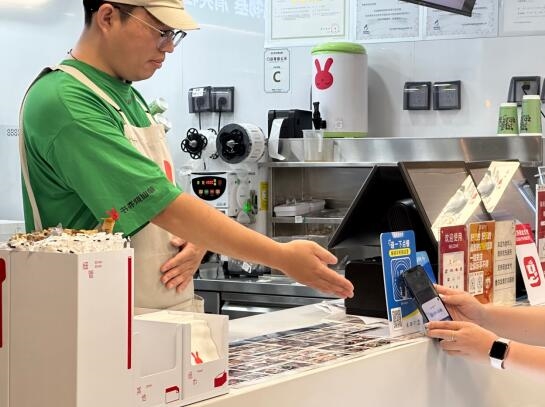 碰一下就能點餐！首都機場等5大機場升級全新點餐模式